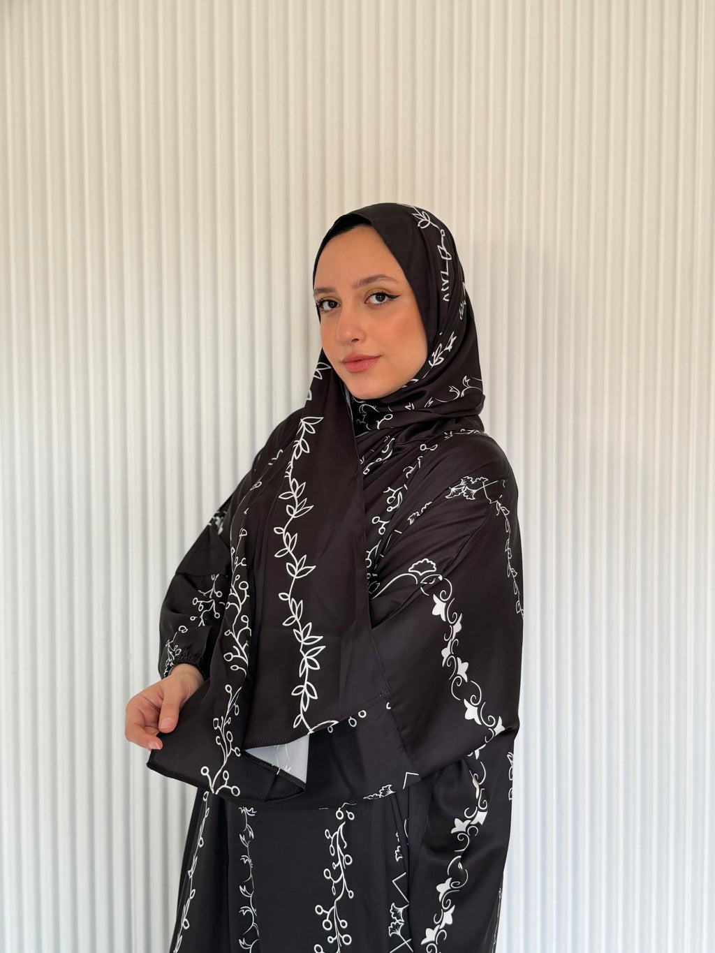 AYLA – Calia Isdal